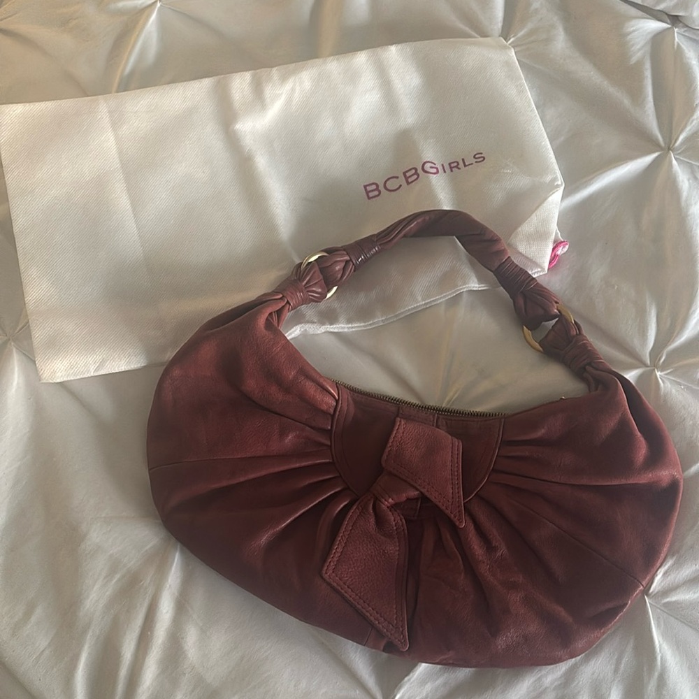 BCBG Girls shoulder bag with dust cover